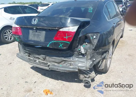 2015 Honda Accord Ex-L z USA, uszkodzony, nr VIN 1HGCR2F82FA051841